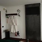кузня зона та сніданки входять у вартість Hotel *