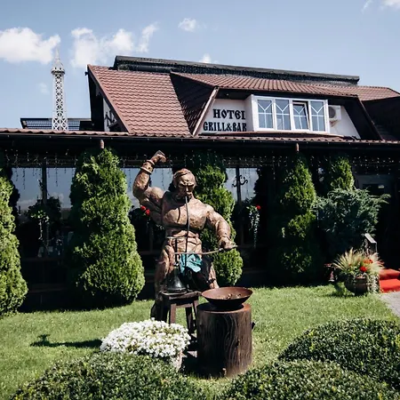 кузня критий басейн та сніданки входять у вартість