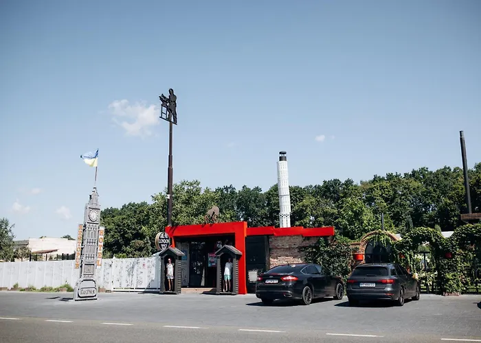 кузня зона та сніданки входять у вартість Mateyevtsy