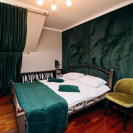 Hotel кузня зона та сніданки входять у вартість Mateyevtsy
